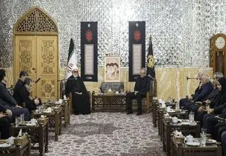 دیدار رئیس جمهور با تولیت آستان قدس رضوی