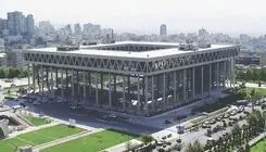 صدا و سیما منتقد یا مقابل دولت؟ 
