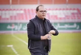 ۴ دستیار ویسی از ذوب‌آهن جدا شدند