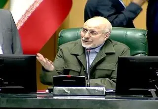 قالیباف خطاب به مقامات آمریکایی: منتظر معجزه دلقک‌هایی مثل هگست و بسنت نباشید