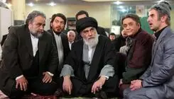 آخرین دیدار غم انگیز همبازی های اکبر عبدی در «اخراجی‌ها» با وی/ فیلم