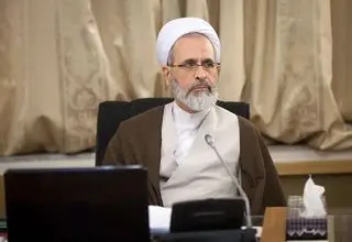 آیت الله اعرافی: مردم و نیروهای مسلح آینده‌ای روشن برای ایران در برابر دشمن رقم خواهند زد