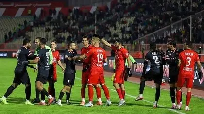 وقتی فوتبال بی‌صاحب می‌شود