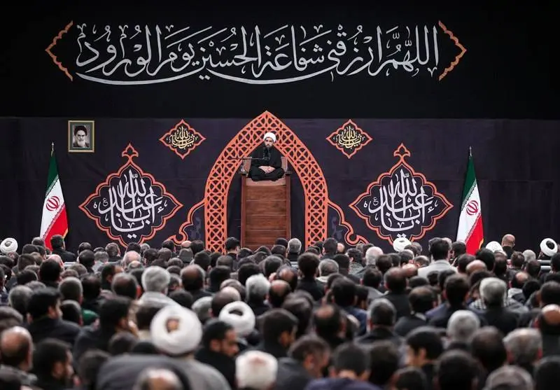 عزاداری شب هشتم محرم در حسینیه امام خمینی(ره)