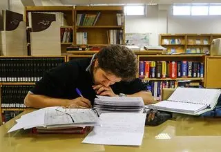 دهک‌های پایین تنها ۲.۶ درصد از دانشگاه‌های برتر سهم دارند
