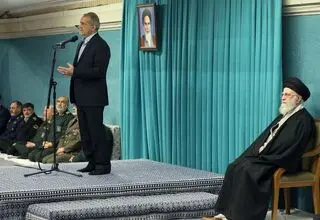 رئیس‌‌جمهور: وحدت و انسجام حرف اول و آخر را می‌زند