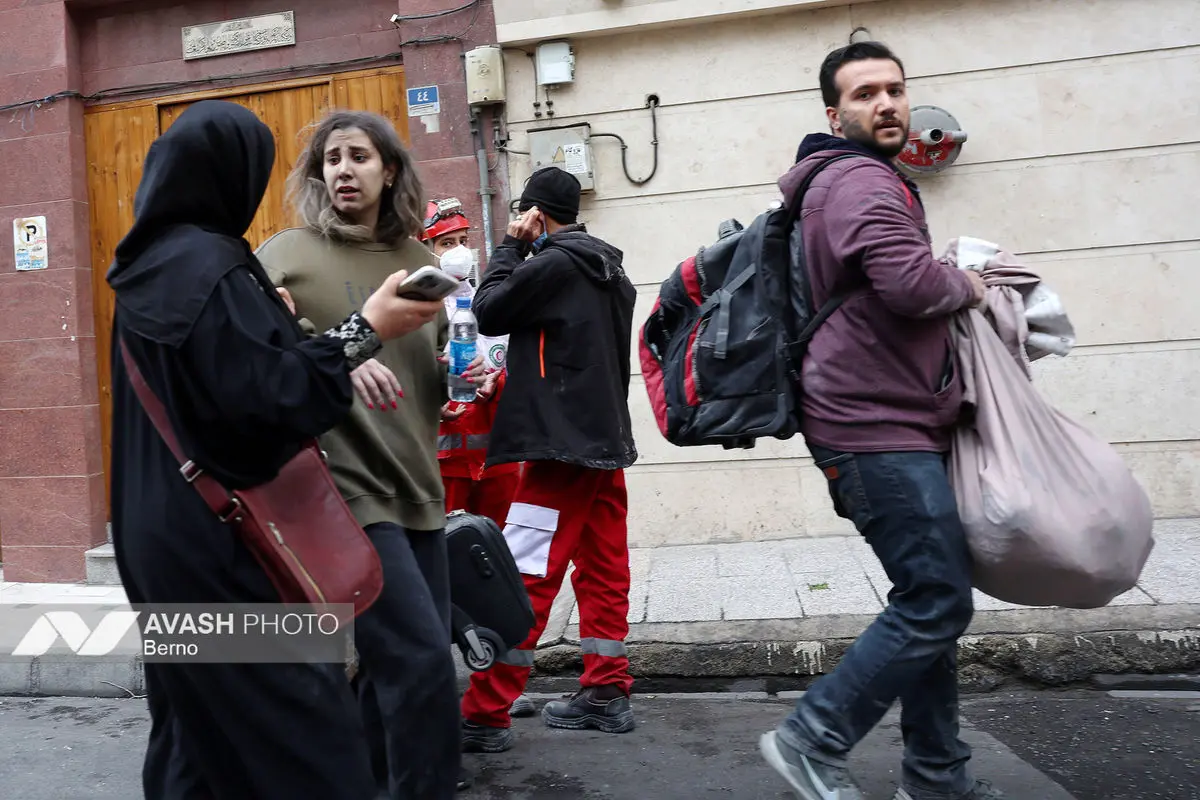 حملات آمریکا و رژیم صهیونیستی به منازل مسکونی در تهران - ۸ فروردین