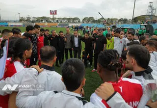 هواپیما و اتوبوس برای سفر کاروان پرسپولیس به شهربابک

