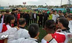 هواپیما و اتوبوس برای سفر کاروان پرسپولیس به شهربابک
