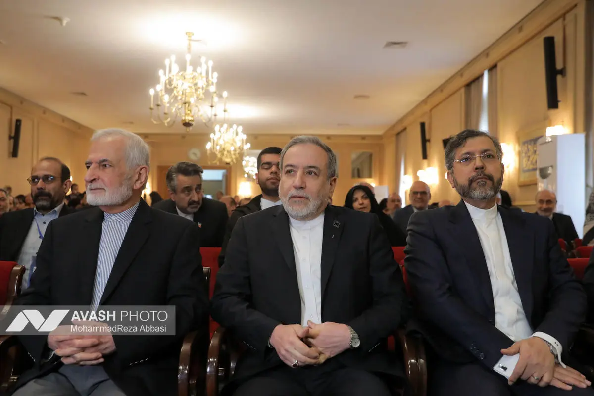 اولین کنگره ملی سیاست خارجی و تاریخ روابط خارجی