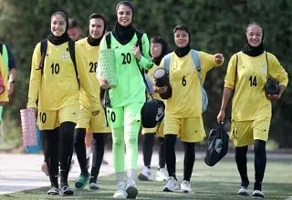 دختران جوان برای قهرمانی آسیا آماده می‌شوند