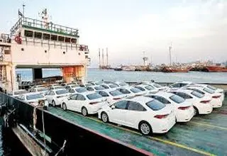 ممنوعیت غیررسمی واردات خودرو 