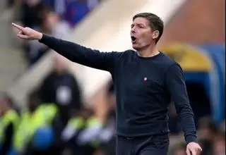 یک مشت آماتور ما را به بازی گرفتند