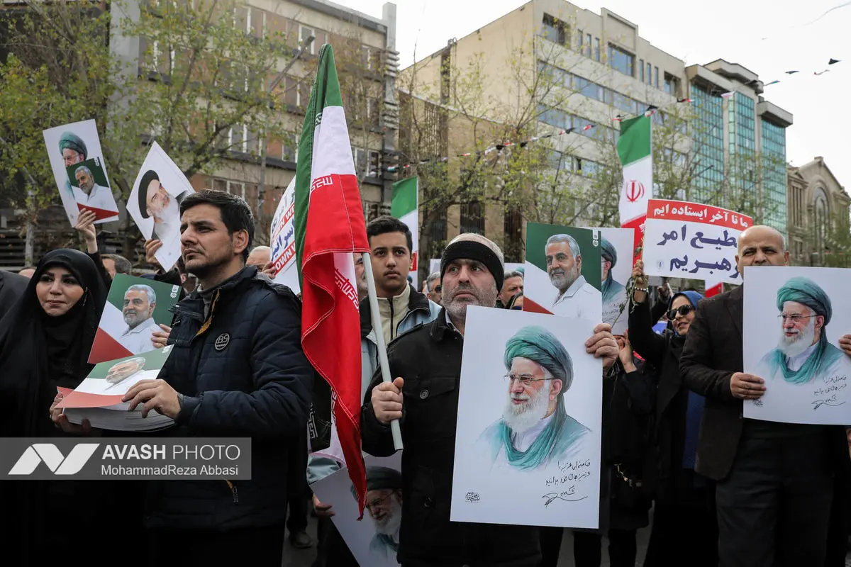 مراسم تشییع پیکر شهدای جنایات اخیر صهیونی - آمریکایی _۱