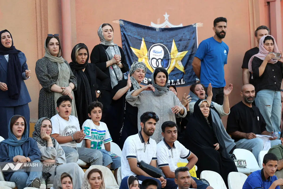 نونهالان استقلال و پرسپولیس