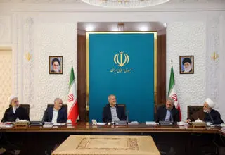 عضو هیأت پیگیری اجرای قانون اساسی استعفا کرد