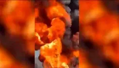 آتش‌سوزی شدید انبار دپوی سوخت قاچاق در شهرستان سرباز