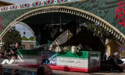 شهید سیدکمال خرازی در قطعه 42 گلزار شهدای بهشت زهرا(س) به خاک سپرده شد