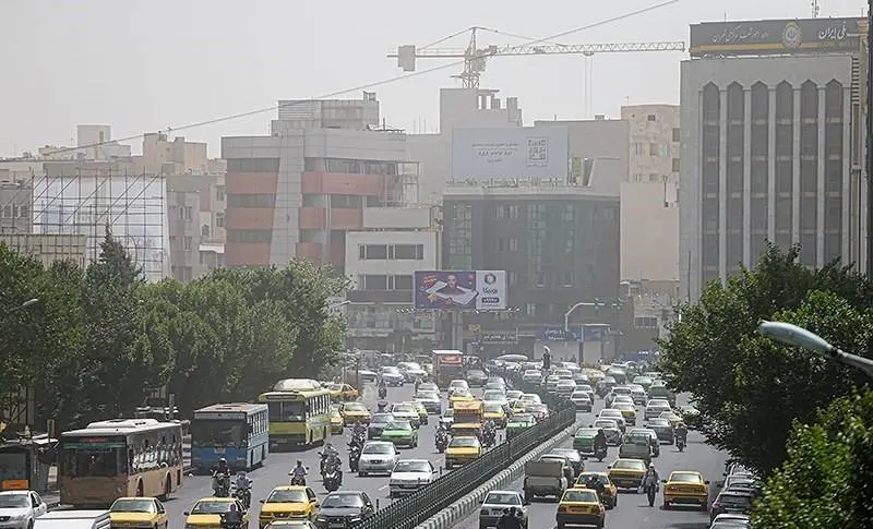 هوای ناسالم برای گروه‌های حساس در تهران