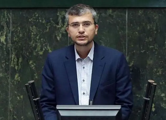آمریکا باید تسلیم دیپلمات‌ها یا موشک‌های ما شود/ مسیر ترامپی تنگه هرمز برای همیشه بسته است
