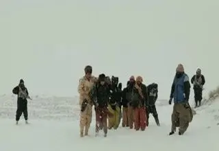 نجات ۱۶۰۰ تبعه افغانستان از برف و یخبندان