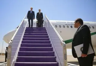 علی لاریجانی وارد ریاض شد 