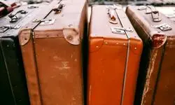 زنی که در چمدانش یک بچه حمل می‌کرد،  دستگیر شد+جزئیات
