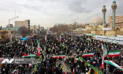 حضور مردم و مسئولان در راهپیمایی ۲۲ بهمن