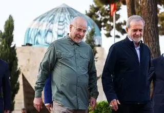 پشت پرده توهین به رؤسای جمهور و مقننه چیست؟