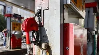 ۶۰ لیتر سهمیه بنزین مرداد ۱۴۰۴ امشب شارژ می‌شود 
