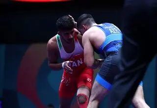 فرخی هم با برد شر‌وع کرد