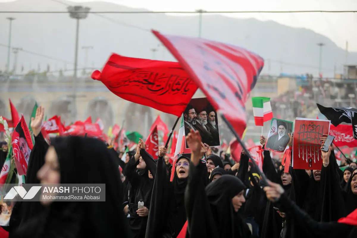 نخستین روز مراسم وداع با رهبر شهید انقلاب - ۲