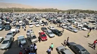 نوسان در بازار خودرو ادامه دارد