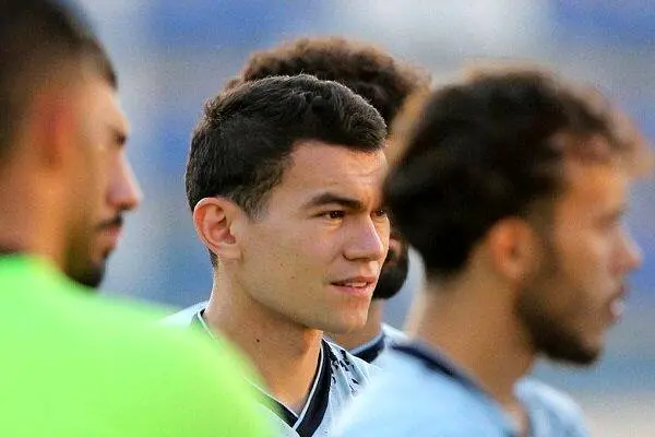 استقلالی‌ها نگران وضعیت رستم آشورماتوف هستند!