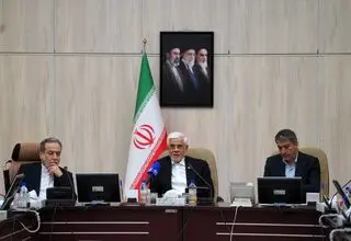 ستاد تشییع رهبر شهید به ریاست عارف تشکیل جلسه داد