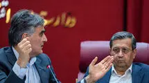ناهماهنگی دو بازوی اقتصادی کار دست دولت داد