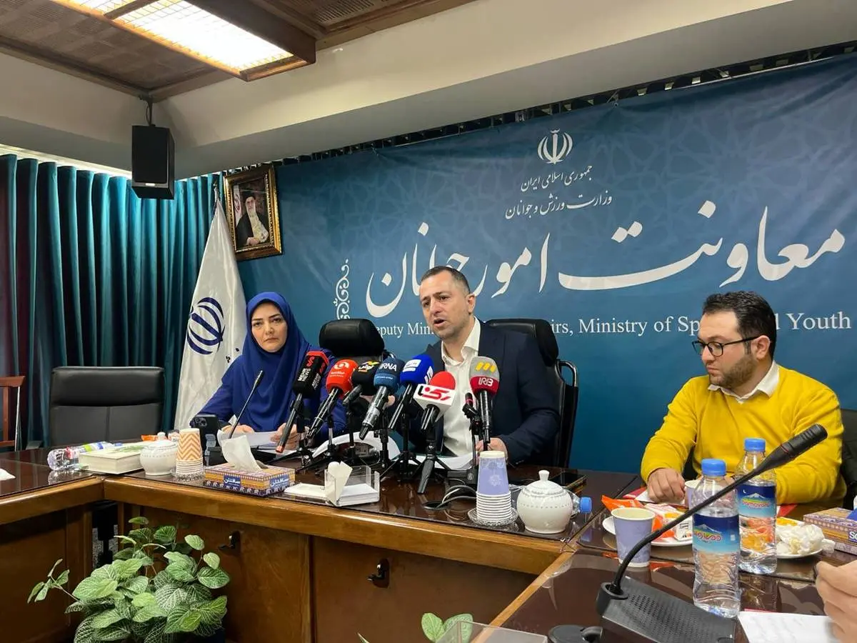 معاون امور جوانان وزارت ورزش: هیچ مسئولیت مستقیمی در اعطای وام ازدواج نداریم/ وضعیت فعلی جوانان کشور در شانی که باید باشد، نیست