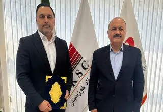 انتخاب مدیردوتابعیتی برای باشگاه فولاد!