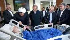 عیادت رئیس‌جمهور از آیت‌الله نوری همدانی 
