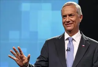 بازگشت یاران پیونشه به قدرت/ پیروزی قاطع خوزه آنتونیو کاست در انتخابات ریاست‌جمهوری شیلی