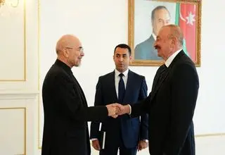 قالیباف:ملت ایران محاسبات آمریکا را شکست داد/ با همبستگی ملی دوران بازسازی را پشت سر بگذاریم