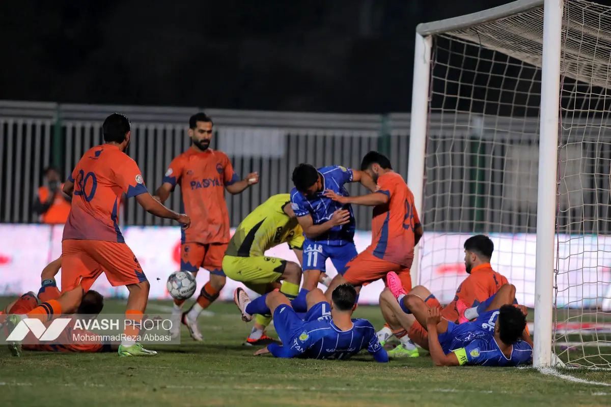 جام حذفی فوتبال ایران - استقلال و پادیاب