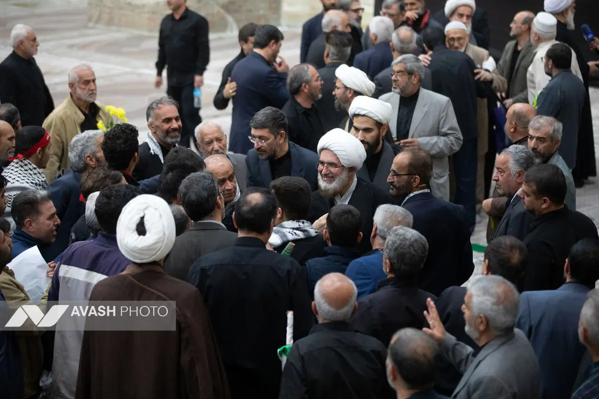 نماز جمعه تهران در مرقد امام خمینی(ره)