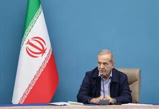 دولت به هیچ وجه قصد قطع کردن آب، برق و گاز صنایع را ندارد