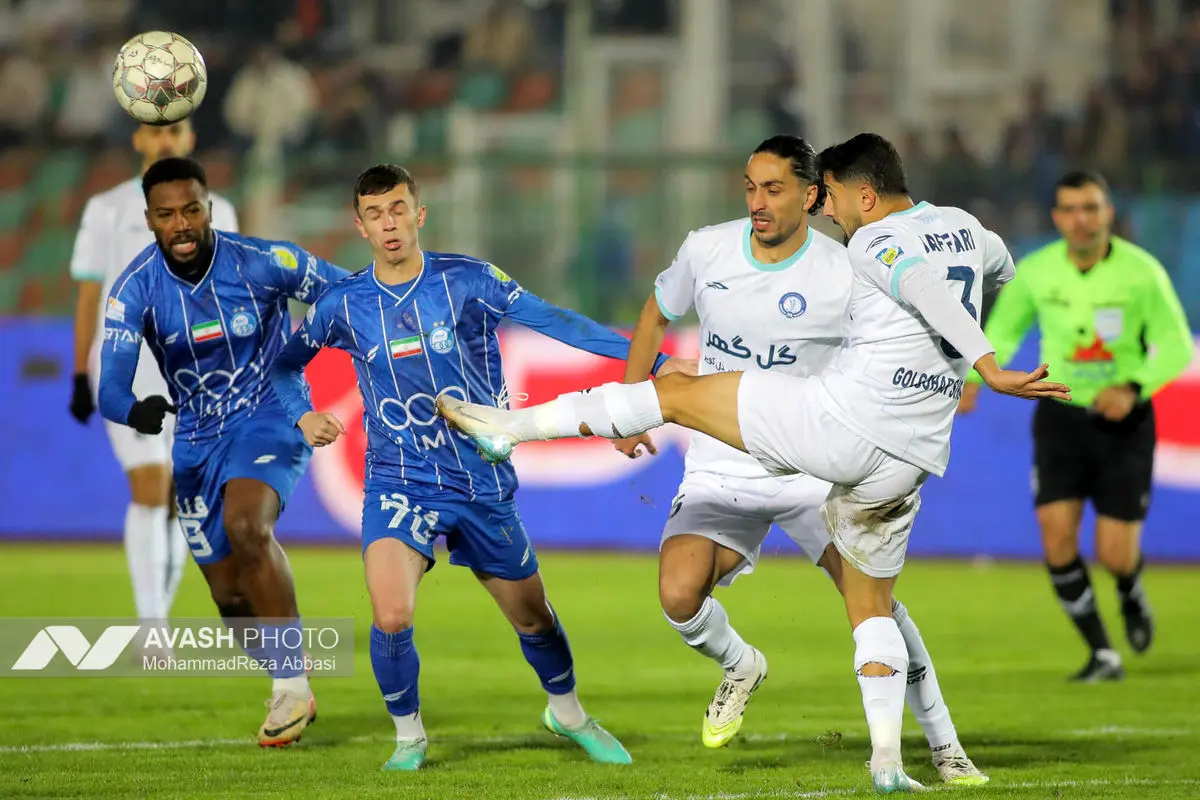 هفته پانزدهم لیگ برتر فوتبال ایران؛ استقلال - گل‌گهر