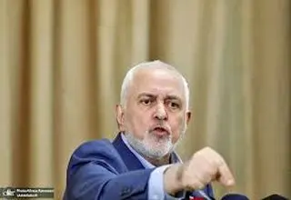 ایران در برابر تهدید سر فرود نمی‌آورد 