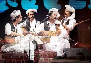 انتشار یک کتاب درباره خنیاگران خراسان؛ این گنجینه ۲ زبانه را بخوانید