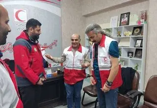 بازیگر سینما و تلویزیون در جمع امدادگران هلال احمر حضور یافت + عکس 