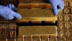 کاهش قیمت هر اونس طلا در معاملات روز چهارشنبه