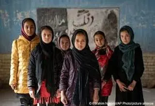 ازدواج اجباری، بی‏‌خانمانی و خودسوزی